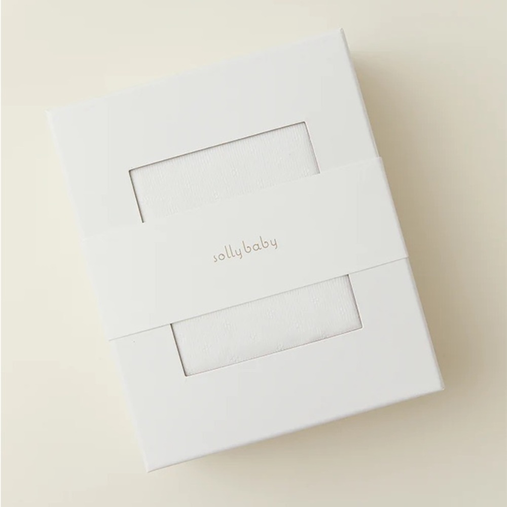 Solly Baby White Pointelle Wrap